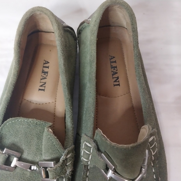 Alfani Mens Green Suede Loafers, Size 8 - Picture 6 of 7